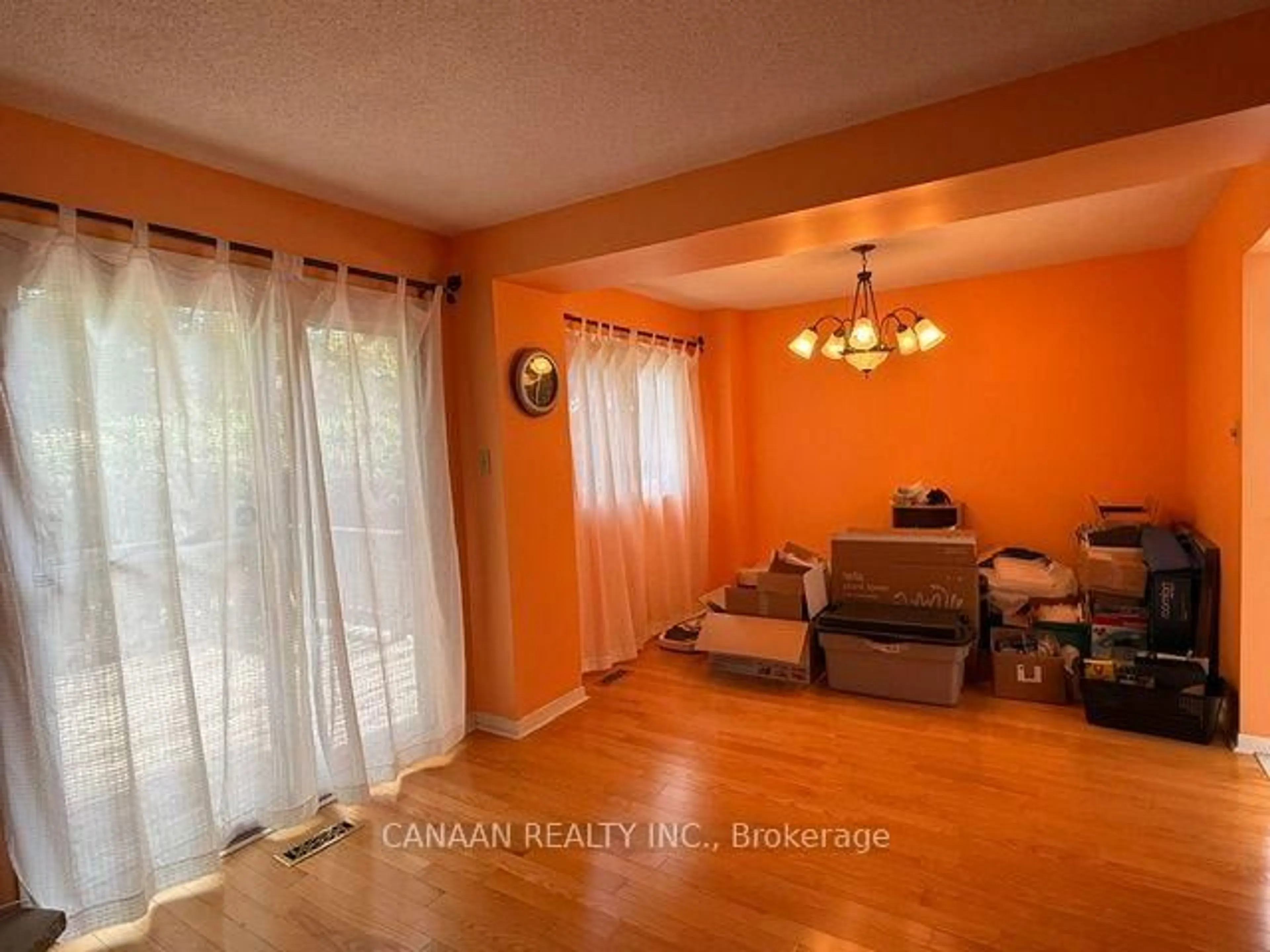 A pic of a room for 79 Graham Cres, Markham Ontario L3P 4L9