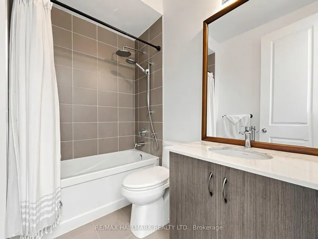 8313 Islington Ave, Vaughan 5
