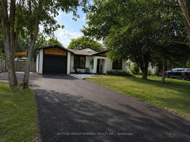 214 Centre St, New Tecumseth 2
