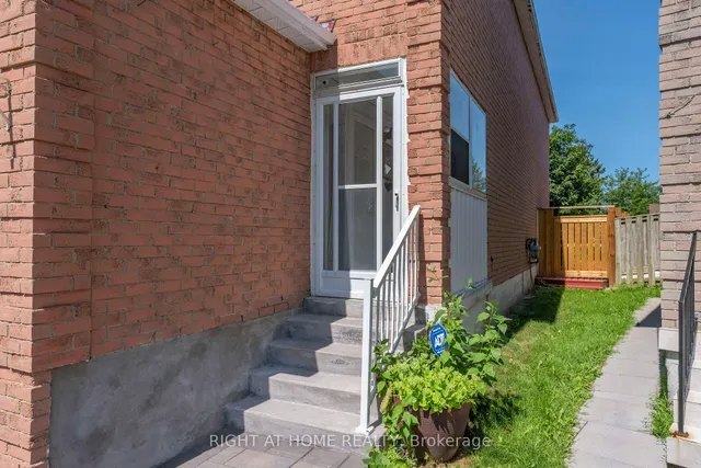 87 William Honey Cres, Markham 2