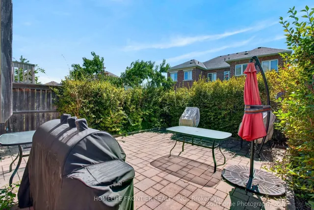 312 Lauderdale Dr, Vaughan 2
