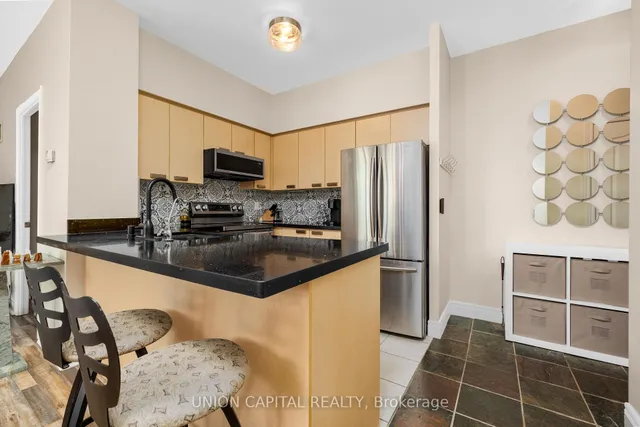 48 Suncrest Blvd #102, Markham 5