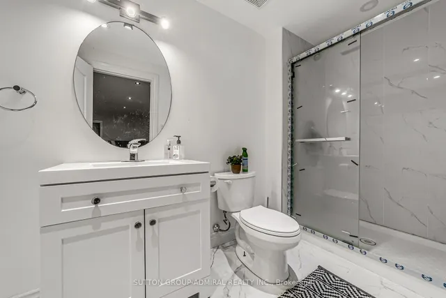 18 Buckhorn Ave, Richmond Hill 5