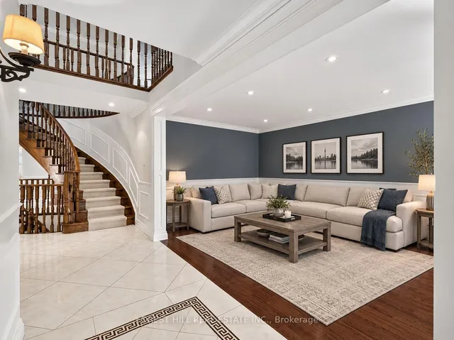 26 Cowles Crt, Richmond Hill 2