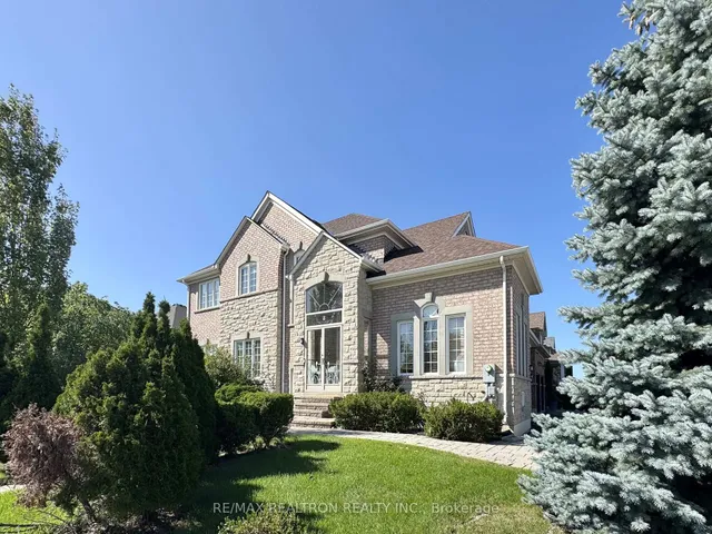 2 Redmond Dr, Vaughan 2