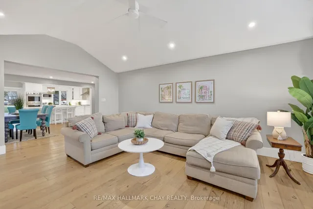 1587 Mount Albert Rd, East Gwillimbury 5