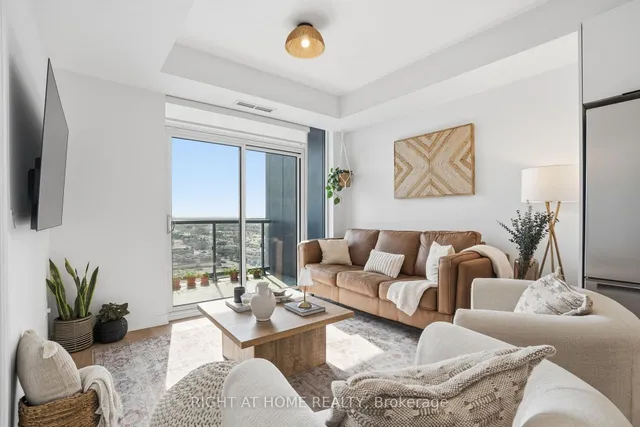 10 Abeja St #1321, Vaughan
