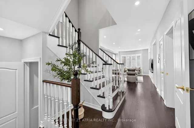 67 Holst Ave, Markham 4