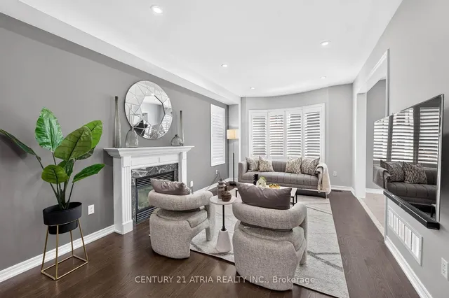 67 Holst Ave, Markham 5