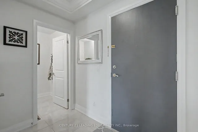 25 Baker Hill Blvd #312, Whitchurch-Stouffville 5