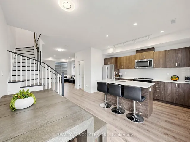 14 Baker Hill Blvd, Whitchurch-Stouffville 5