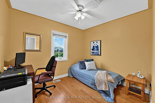 138 Primeau Dr, Aurora 5