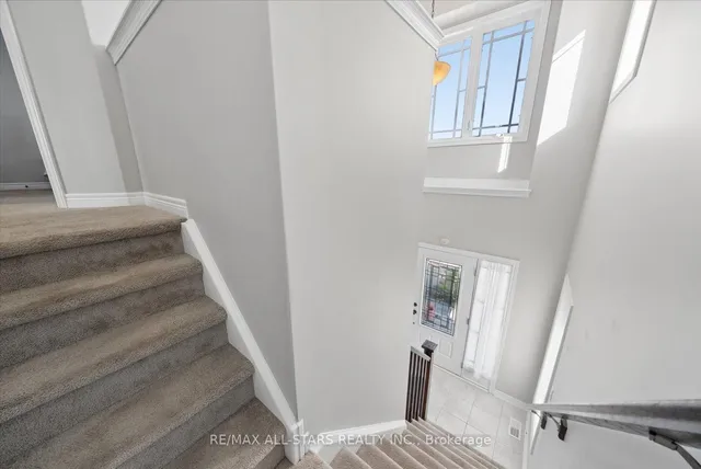 58 Carleton Tr, New Tecumseth 3