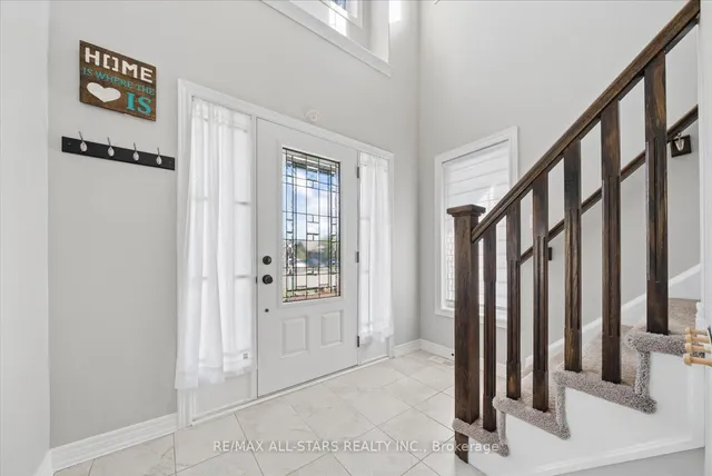 58 Carleton Tr, New Tecumseth 5