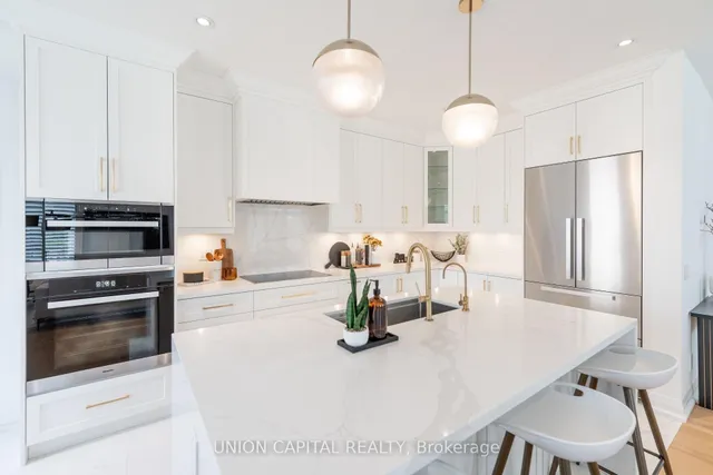9 Seedling Cres, Whitchurch-Stouffville 2