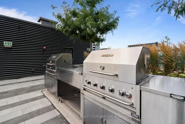 99 Eagle Rock Way #524, Vaughan 3