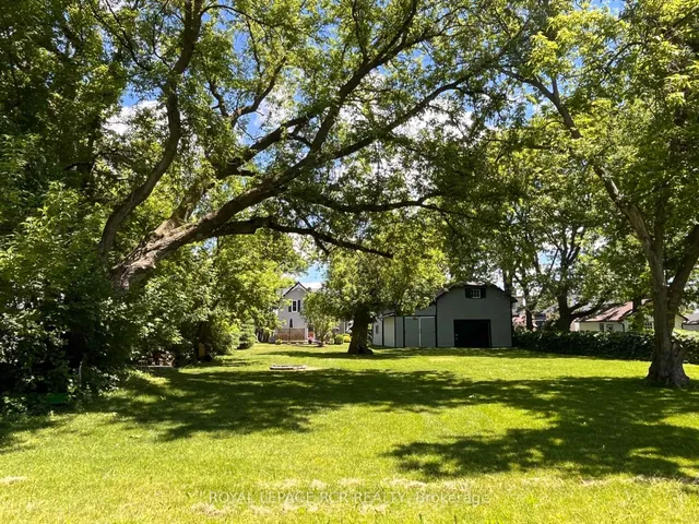 20314 Leslie St, East Gwillimbury 4