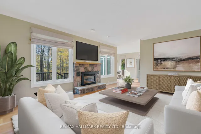 71 Willow Farm Lane, Aurora 5