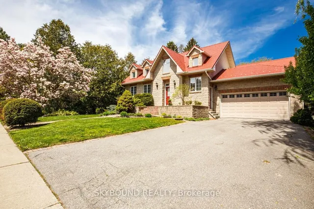 58 Kirk Dr, Markham 3
