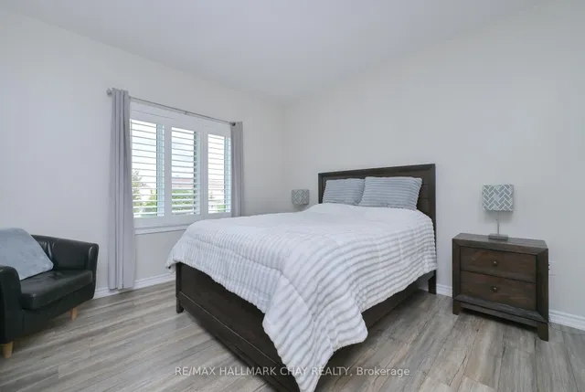 25 Kingsmere Cres, New Tecumseth 5