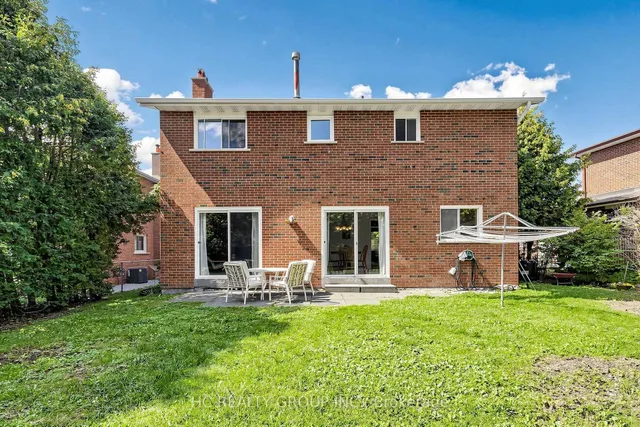 5 Standish Cres, Markham 5