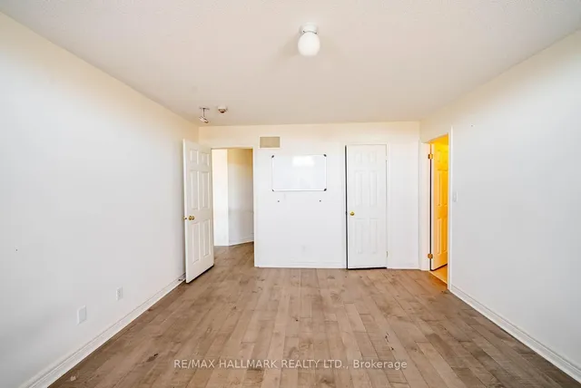 244 Greenwood Rd, Whitchurch-Stouffville 4