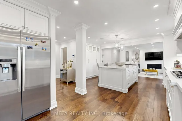 431 Kerrybrook Dr, Richmond Hill 5