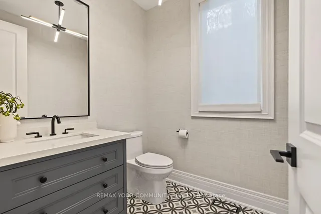86 Sculpture Garden Lane, Vaughan 4