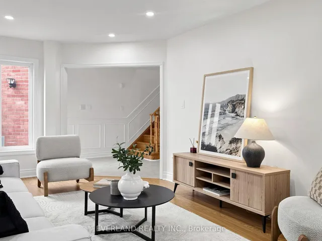 26 Erla Crt, Markham 5