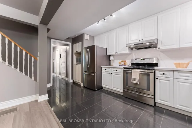 36 Albert St #3, Markham 4