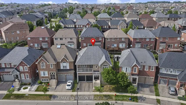 28 Brightside Ave, Richmond Hill 2