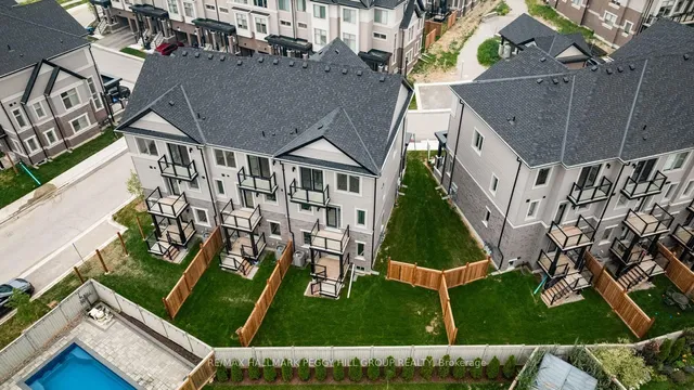 50 Brandon Cres, New Tecumseth 2