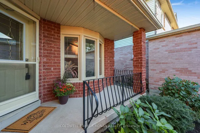76 Gray Ave, New Tecumseth 3