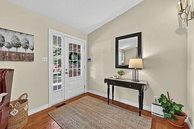 102 Second Ave, Uxbridge 5