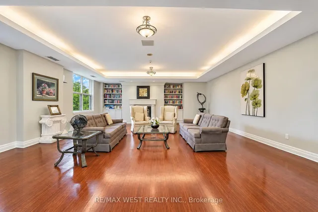 2502 Rutherford Rd #322, Vaughan 4