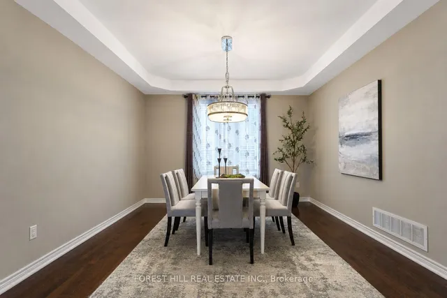 22 Mccombe Lane, Vaughan 5