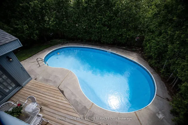 198 Romfield Crct, Markham 5