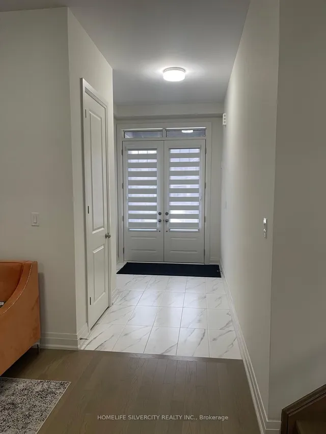 26 Hummingbird Grve, Adjala-Tosorontio 2