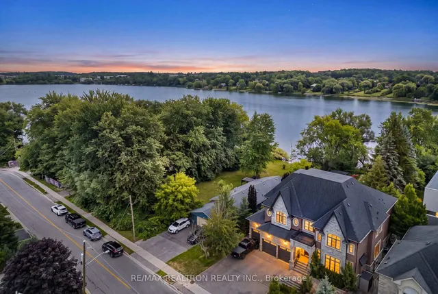 173 Lakeland Cres, Richmond Hill 4