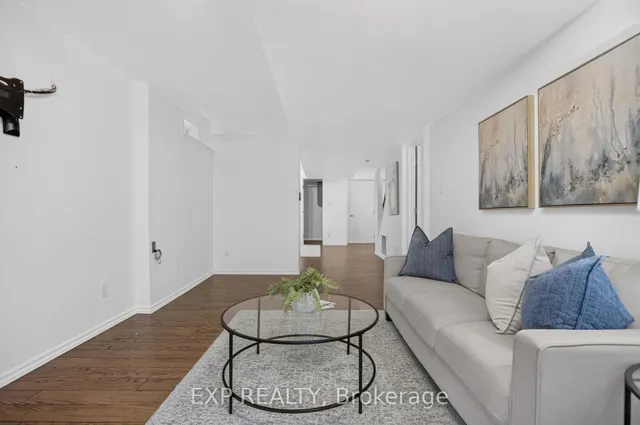 127 Knapton Dr, Newmarket 5