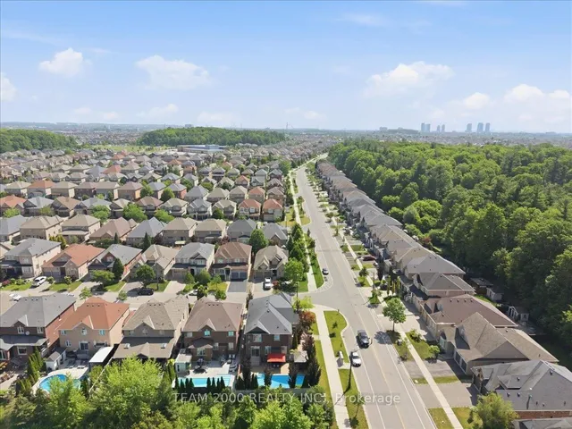 2 Monteverde Way, Vaughan 5
