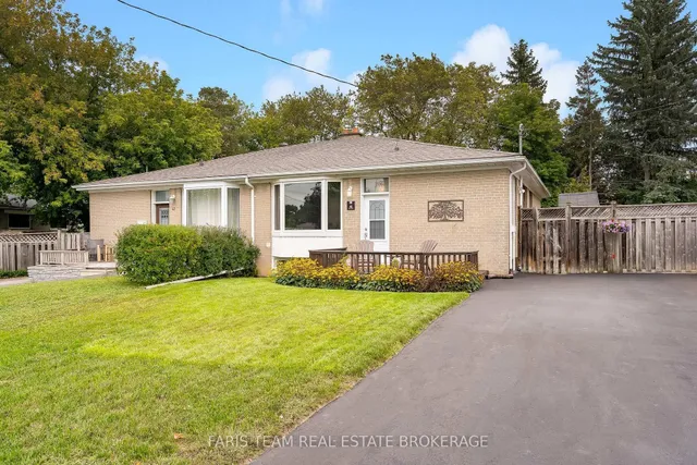 45 Bailey Cres, Aurora 5