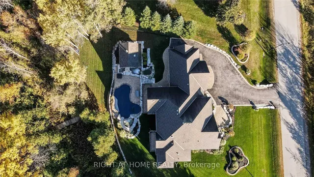2014 Innisbrook St, Innisfil 4