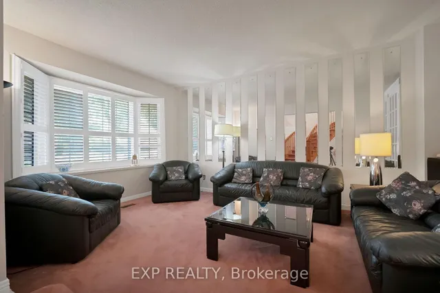 103 Longwater Chse, Markham 5