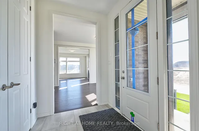 56 Sparrow Way, Adjala-Tosorontio 4