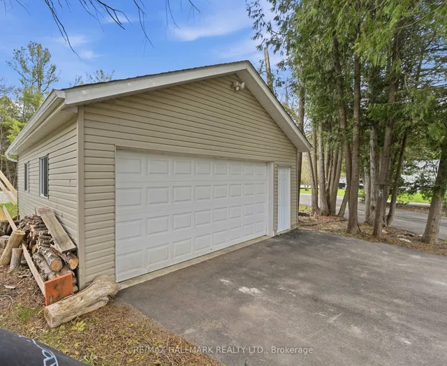 104 Riverbank Dr, Georgina 5