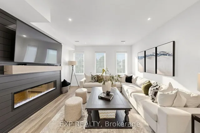 75 Cornell Centre Blvd, Markham 3