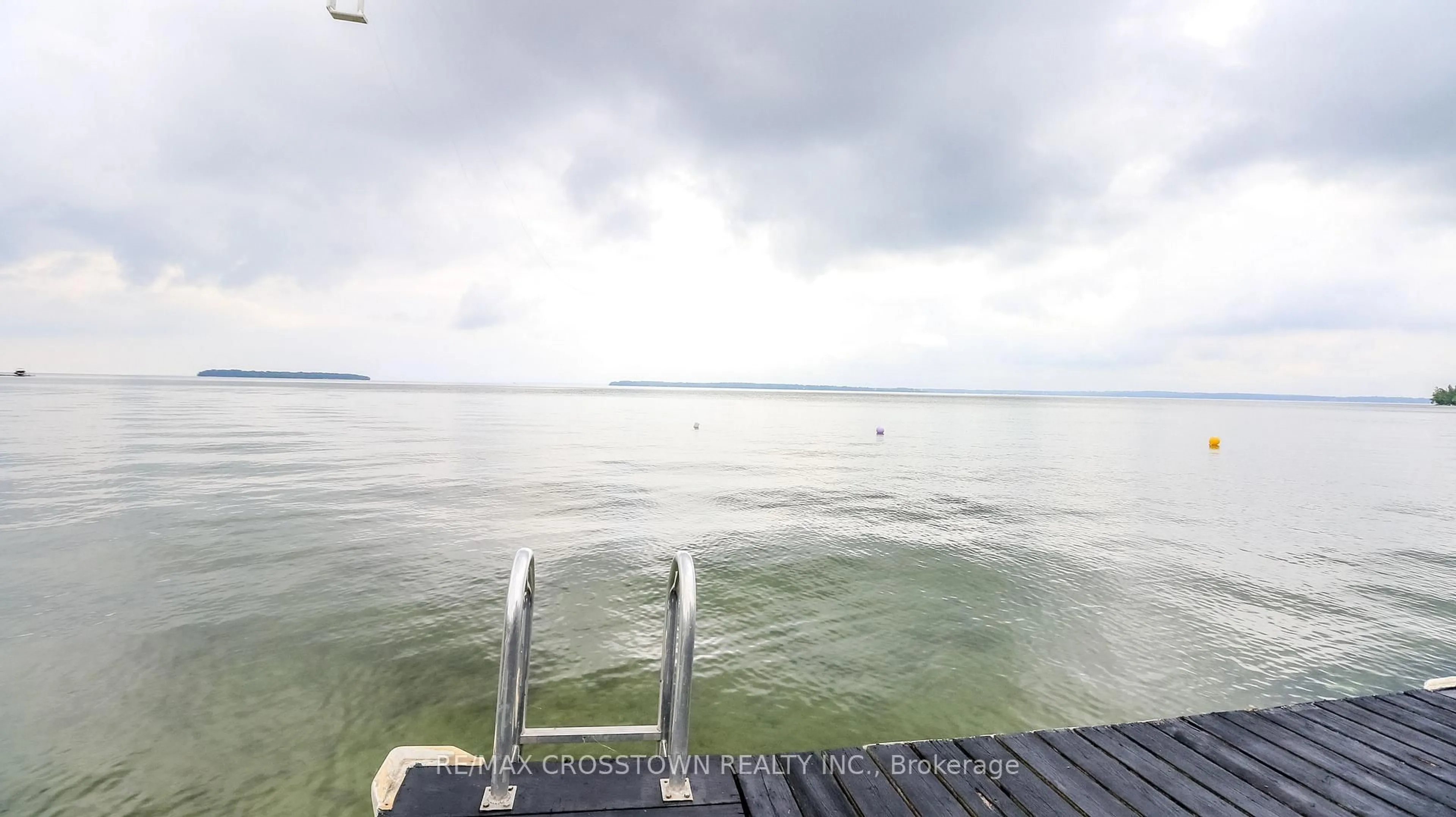 trreb/IMG-N13796440_00cec17c-69ef-4234-ad2e-a9fa3982a255-l.jpg