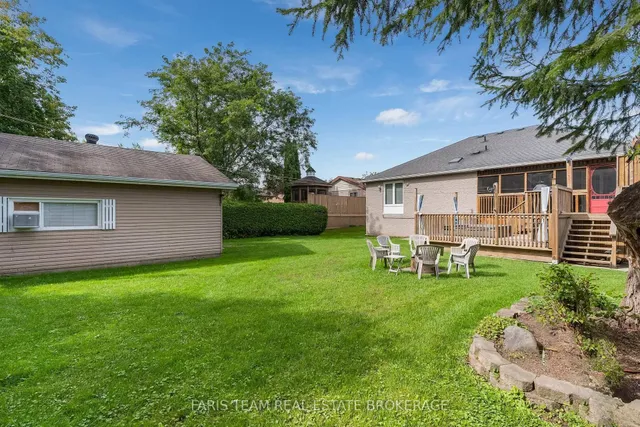 1033 Cameron St, Innisfil 2