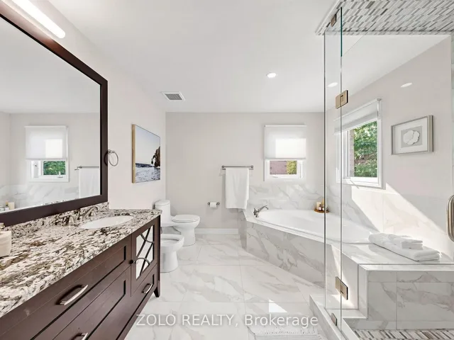 247 Summeridge Dr, Vaughan 5
